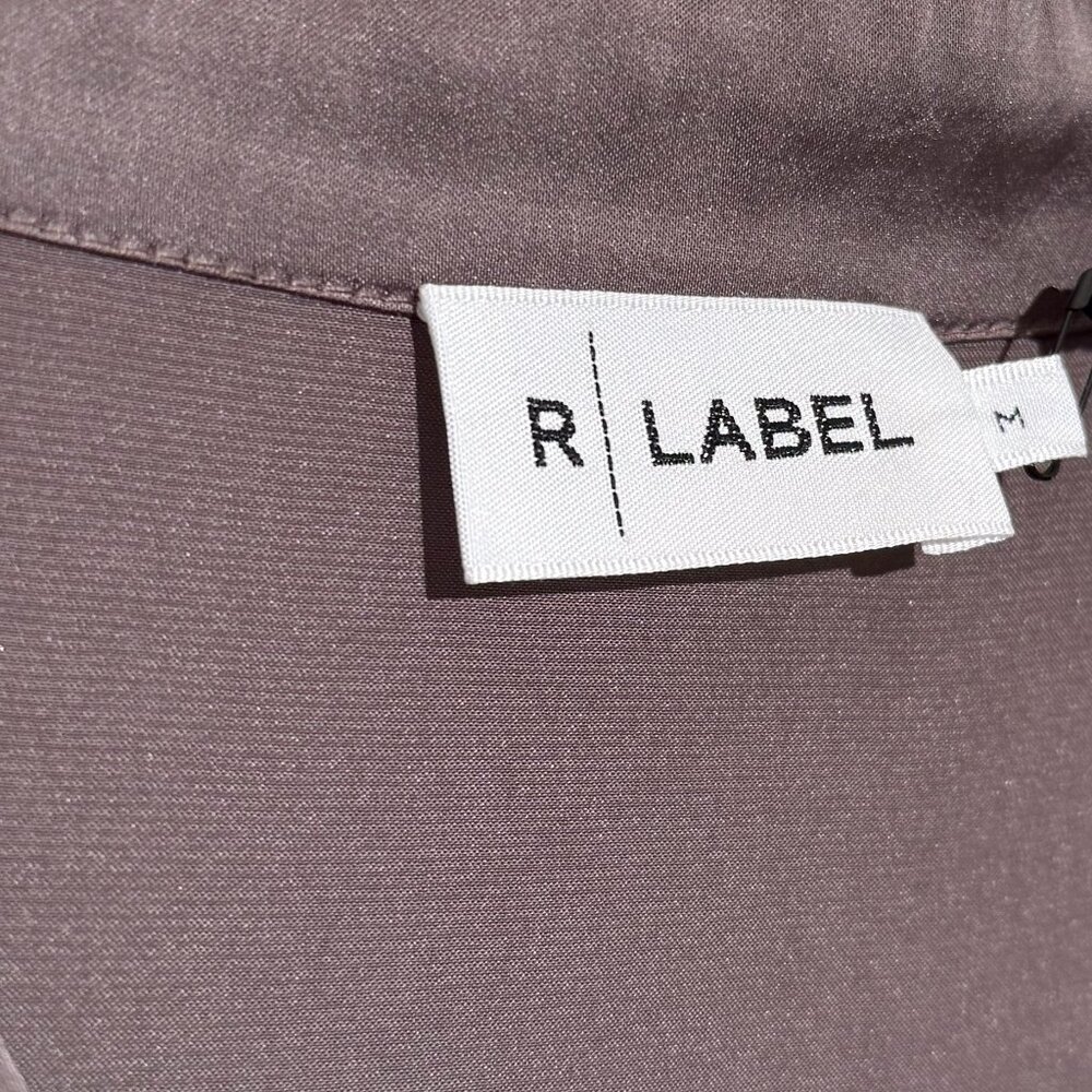 NWT R Label The Reset Satin Long Sleeve Gray Mink Blouse Top - Picture 2 of 5